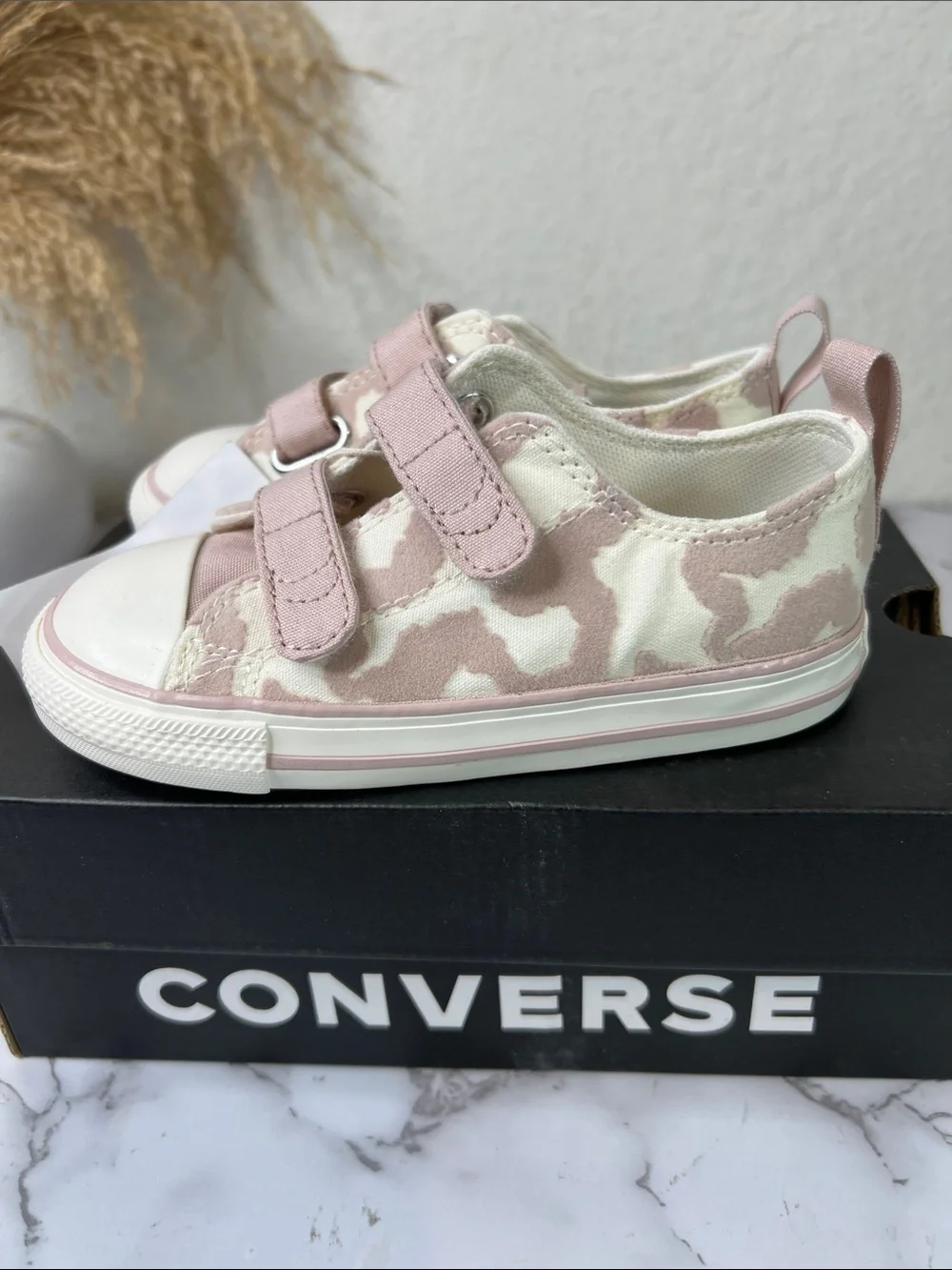 Converse Toddlers' Chuck Taylor All Star Leopard Easy-On Shoes Size 9